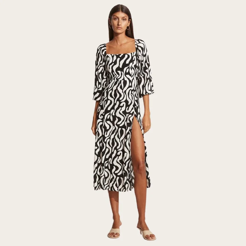 La Vita Midi Dress (La Cateua Black) Fashionable A-Line Midi Dress