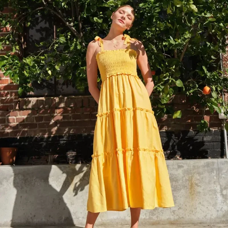 Linen Smocked Tier Midi Dress (Yellow) Cozy Tie-Dye Midi Dress