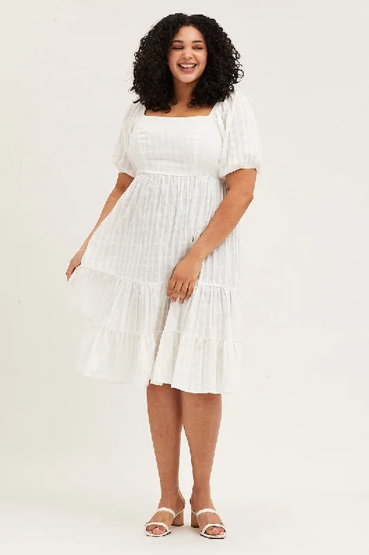 White Midi Dress Square Neck Short Sleeve Fashionable Pleated Midi Dress