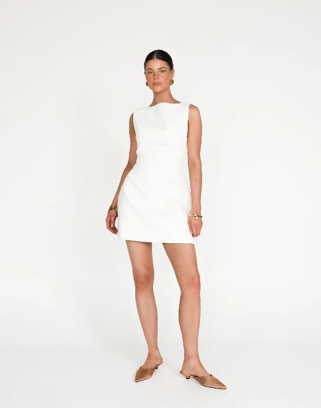 Anders Mini Dress (White) Stylish Sweetheart Neck Mini Dress