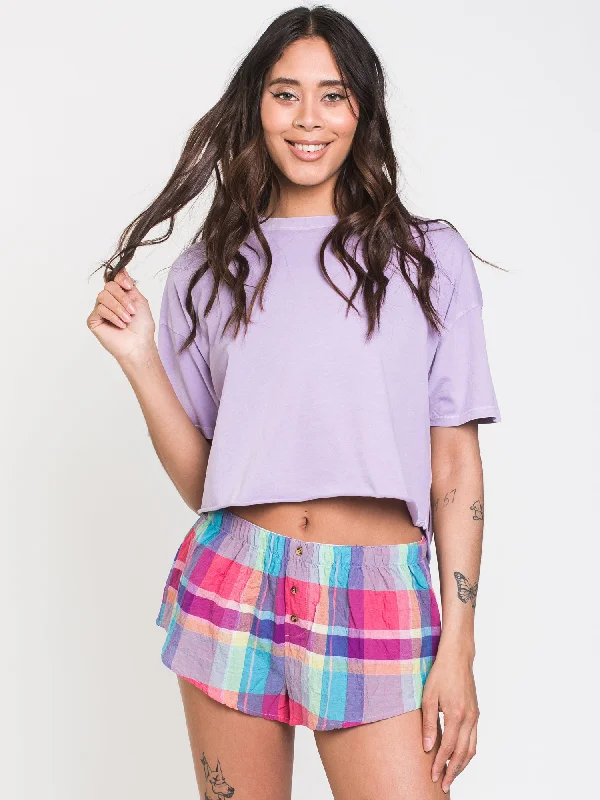 HARLOW PIPER BOXY TEE - CLEARANCE Boxy Fit Fitted Loose