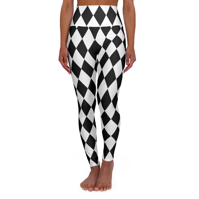 High Waisted Yoga Leggings - White/Black Diamonds Fashionable High-Rise Leggings