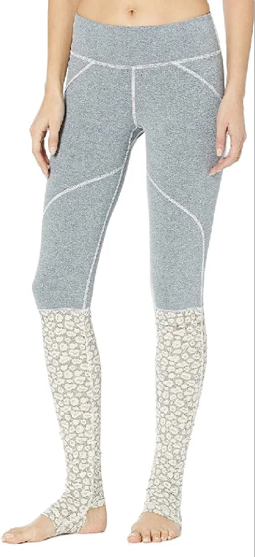 VIMMIA Women's Grey Cheetah Rhythm Stirrup Leggings #0937 Medium NWT Comfortable Full-Body Compression Leggings VIMMIA Women's Grey Cheetah Rhythm Stirrup Leggings #0937 Medium NWT Comfortable Full-Body Compression Leggings