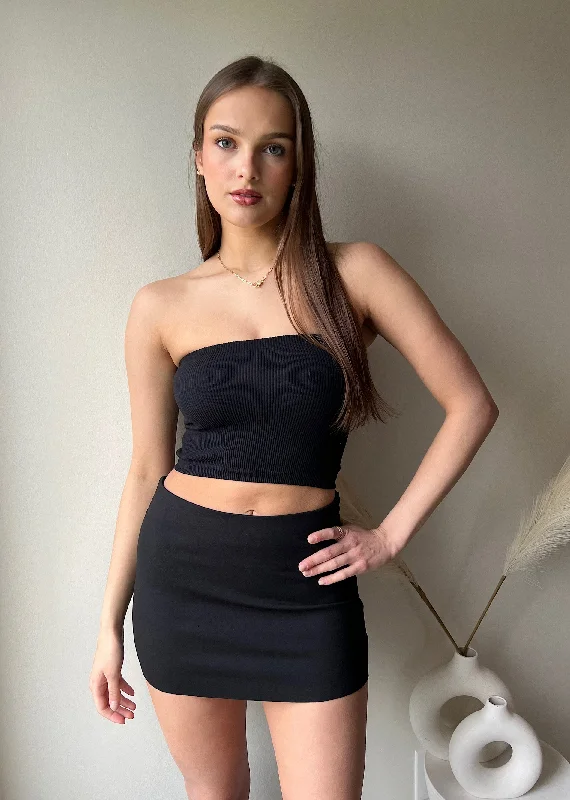 The Difference Skirt ★ Black elastic waist skirt