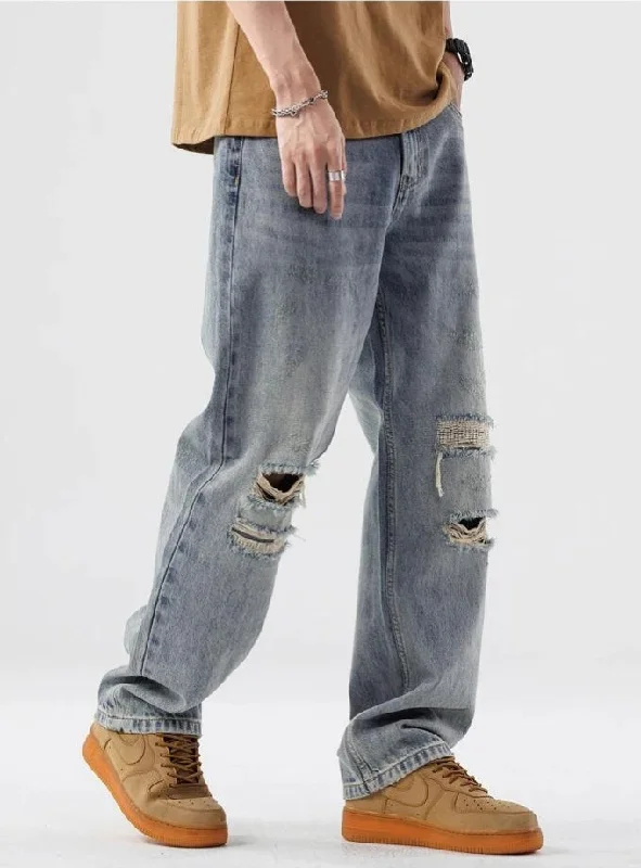 Light Wash Distressed Knee Jeans Trendy Classic Fit Jeans