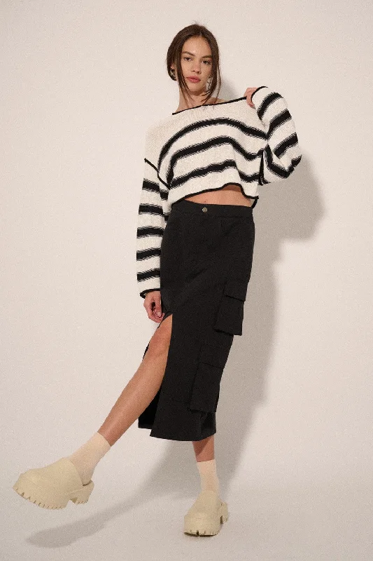 Cream Black Stripe Round Neck Expose Seam Sweater Sequined Glittery Shiny